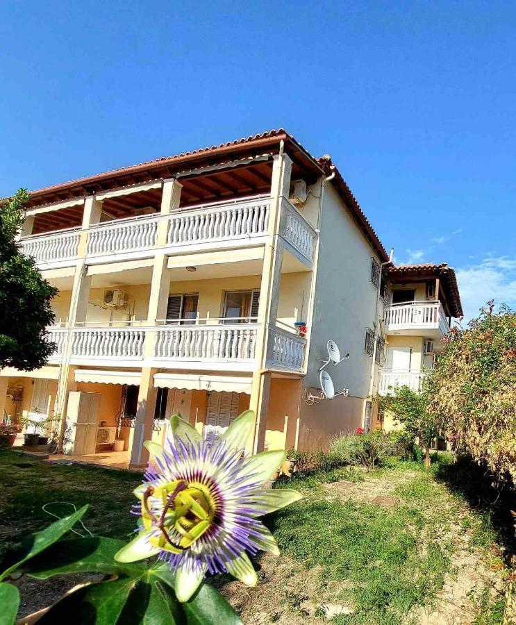Dantina Agios Gordios Apartment